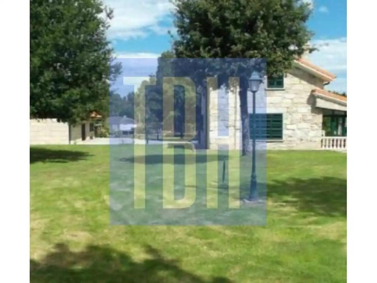 Houses for sale in O Carballiño