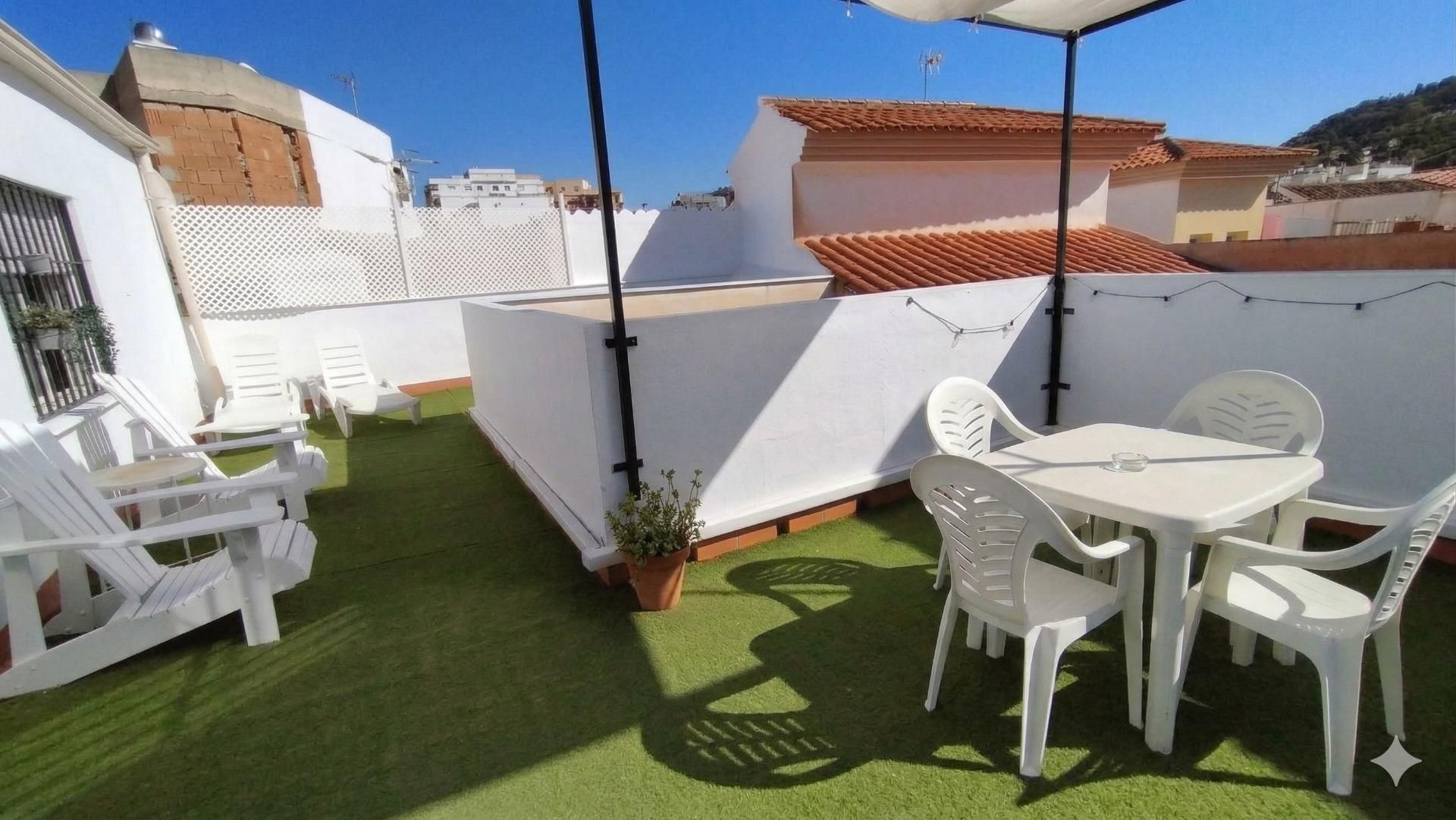 Ático de alquiler en Calle Calle Dos Aceras, La Merced, Centro