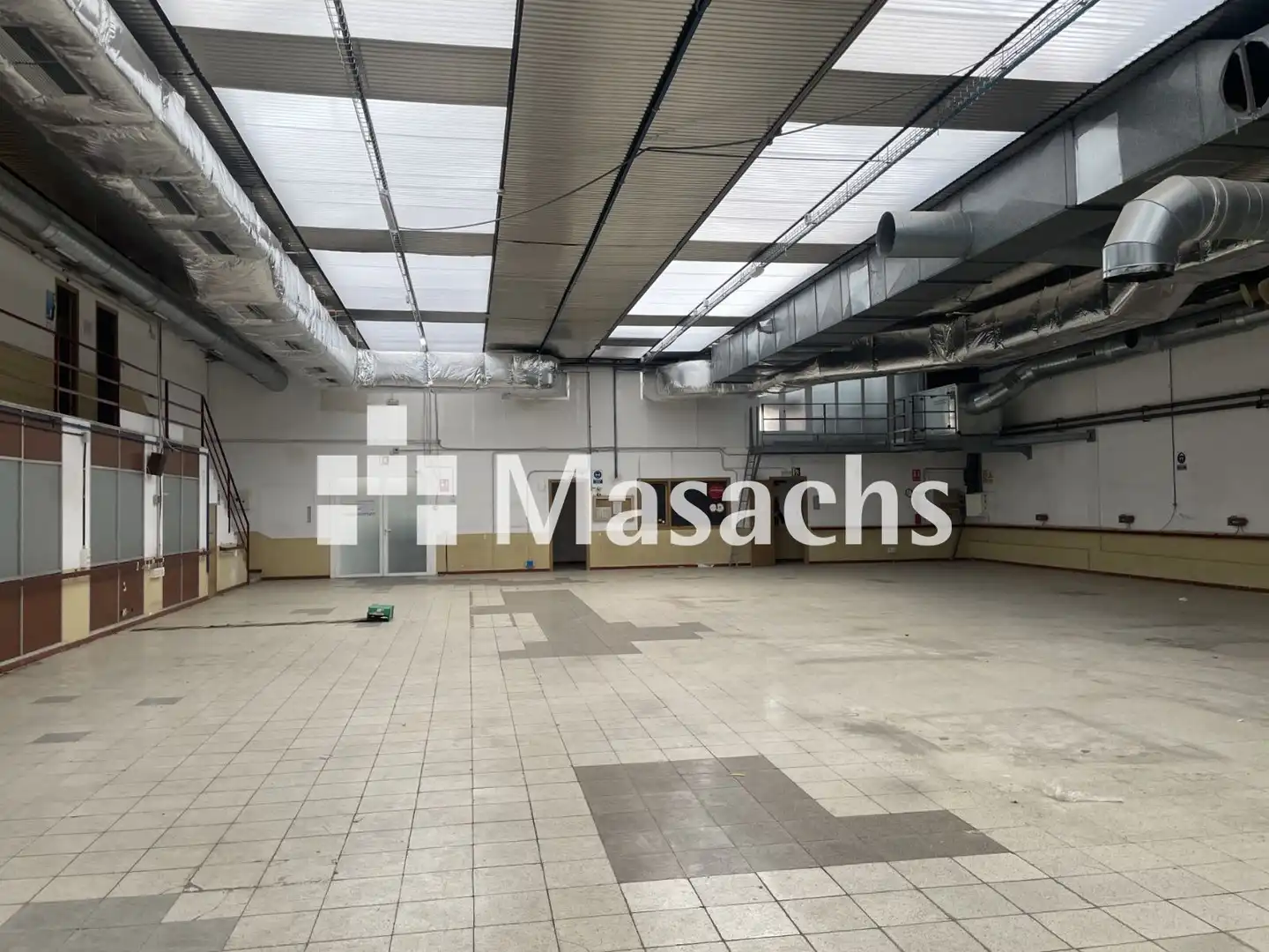 Nave industrial de alquiler en Terrassa