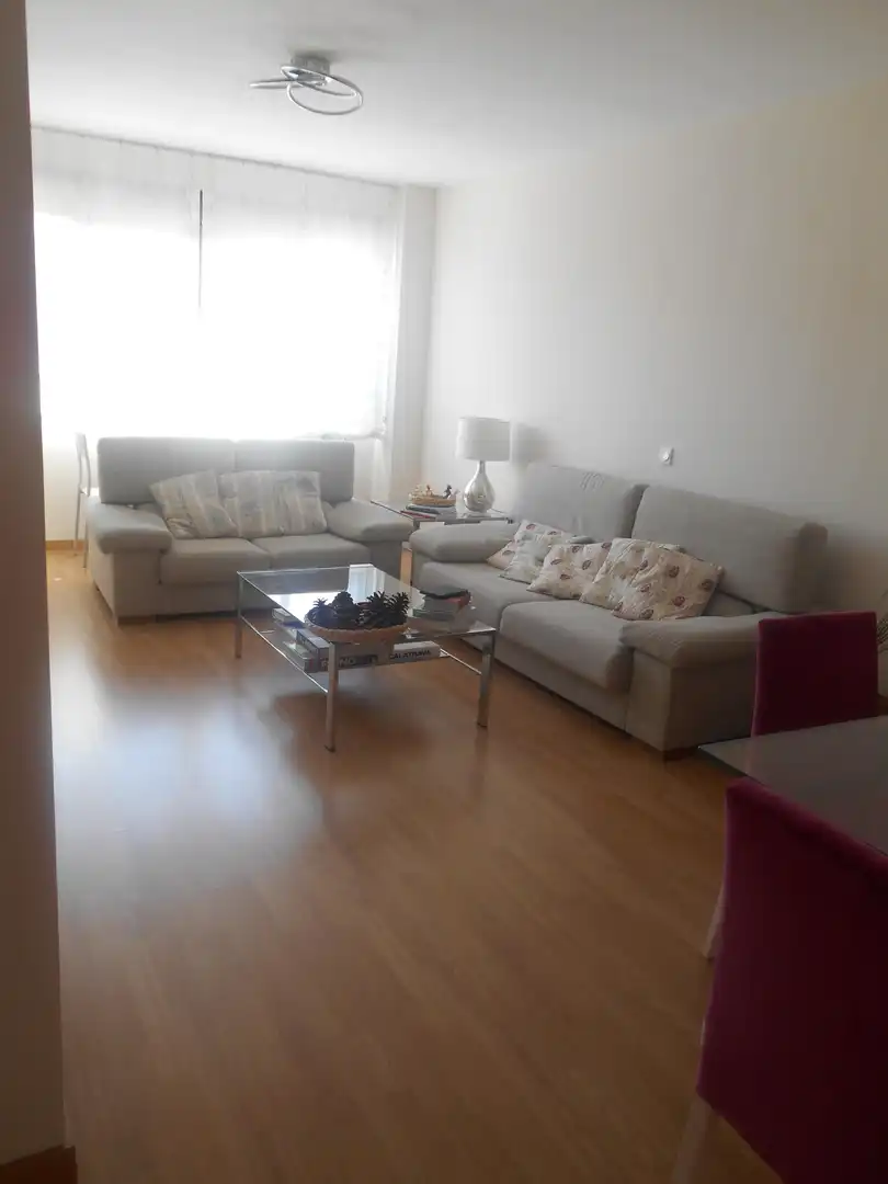 Sala d'estar de Pis de lloguer en Leganés amb Calefacció, Traster i Piscina