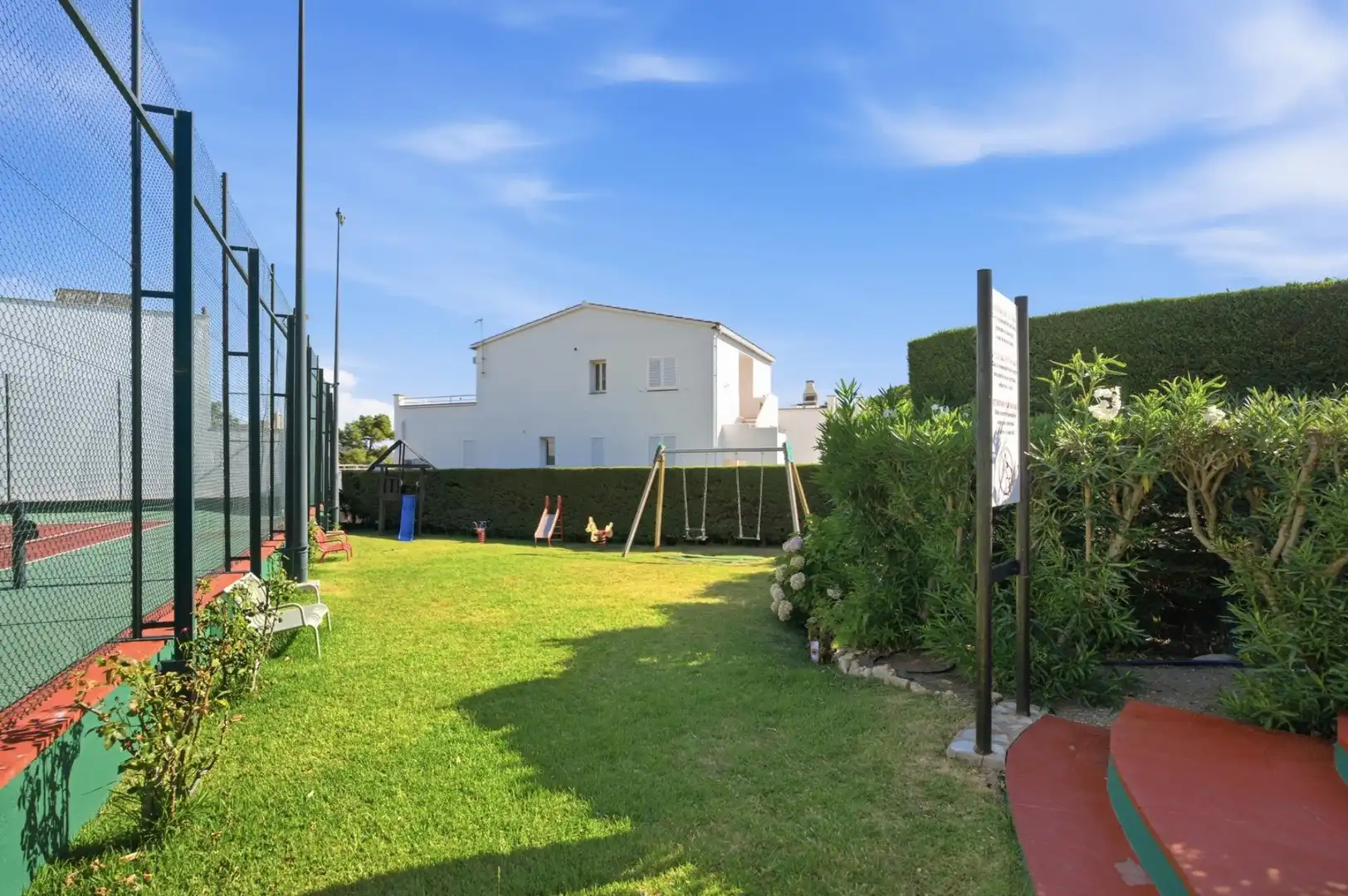 Jardí de Edifici en venda en Llançà