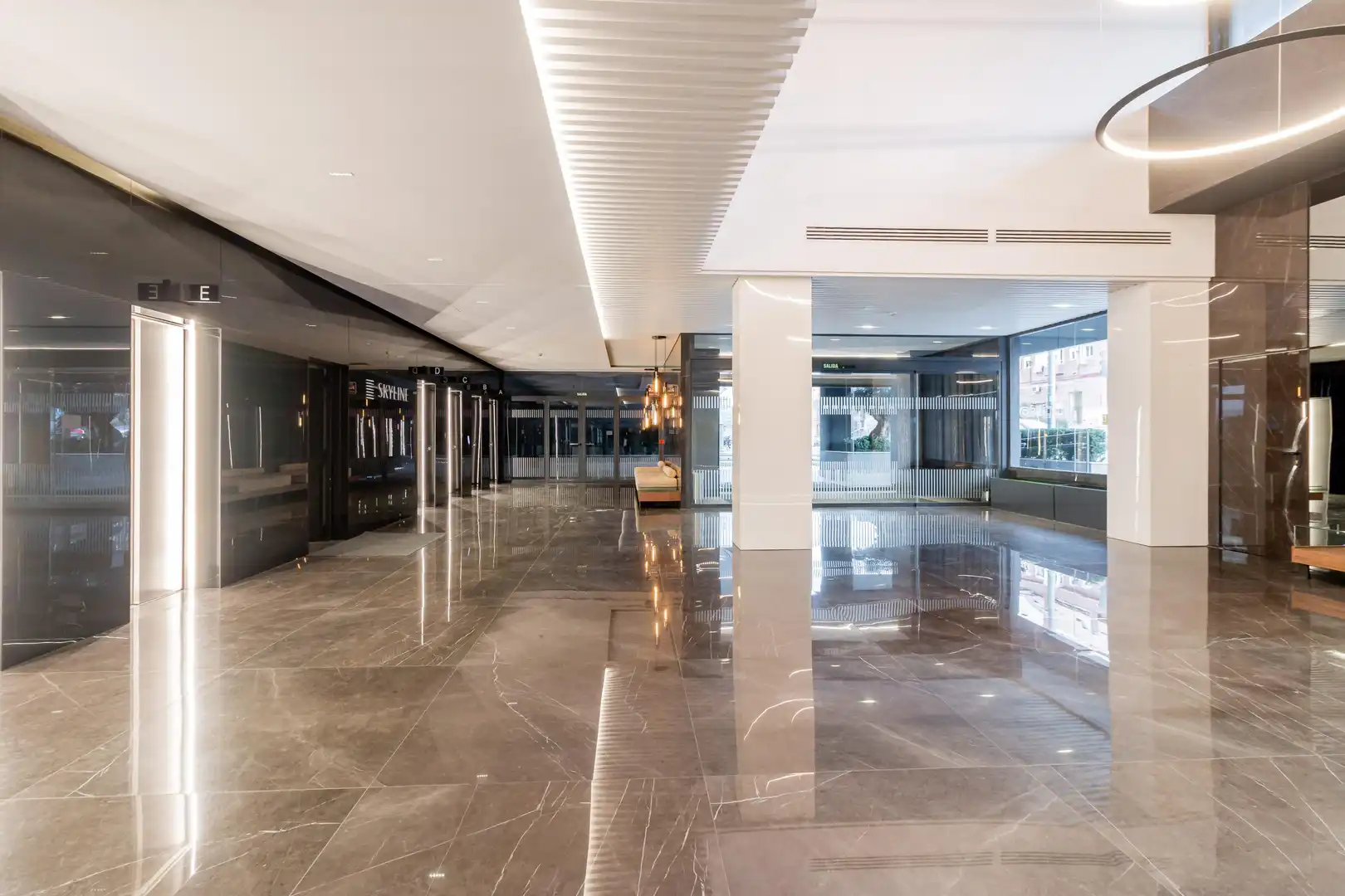 Apartamento en venta en Madrid con Calefacción, Jardín privado y Piscina comunitaria