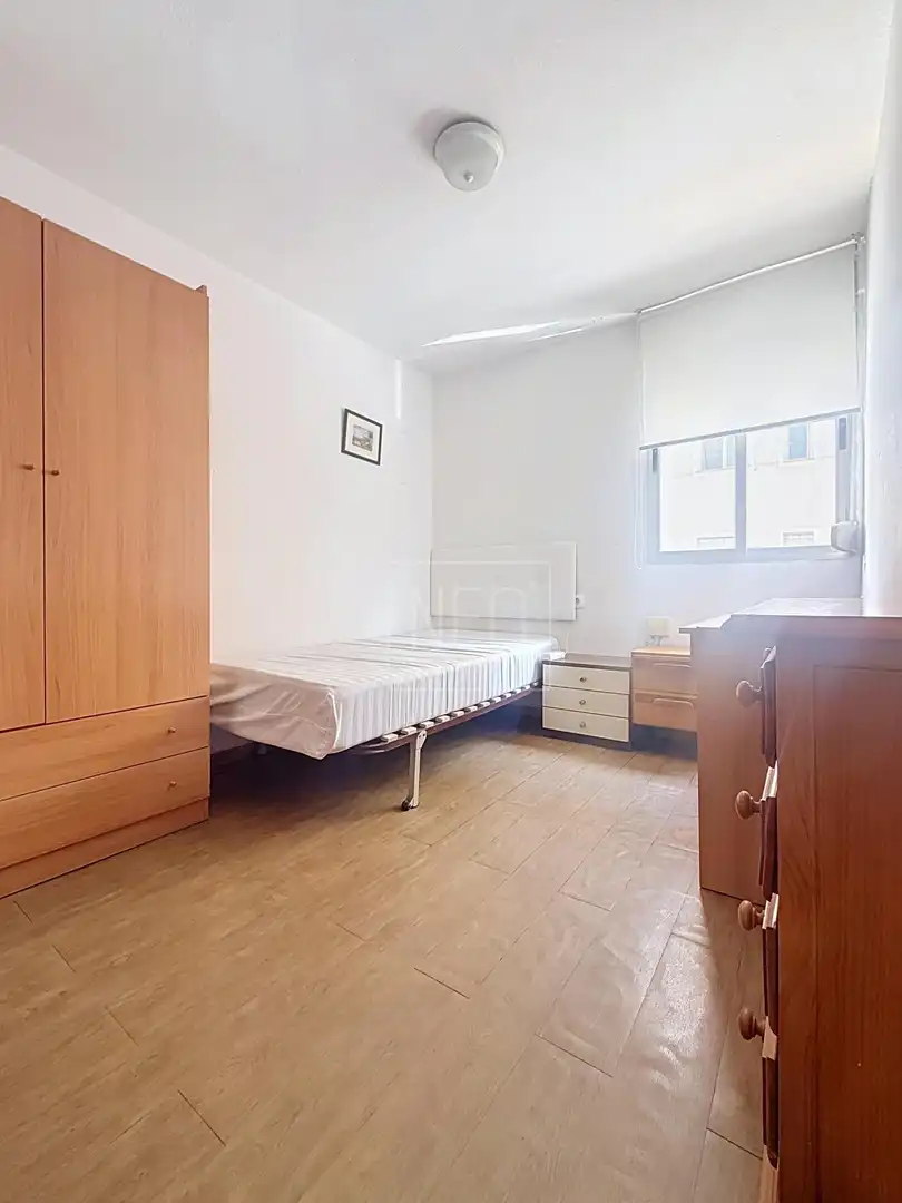 Flat with lift for sale in Avenida DE DILAR, imagen 4