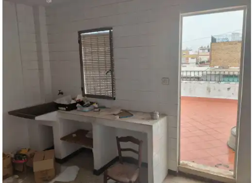 Cuina de Casa o xalet en venda en La Algaba amb Terrassa i Balcó