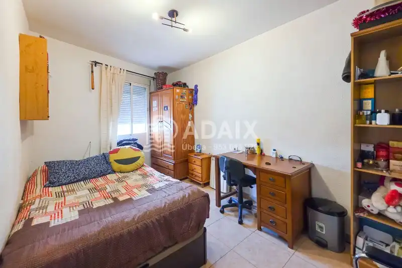 Dormitori de Casa o xalet en venda en Úbeda amb Aire condicionat, Terrassa i Traster
