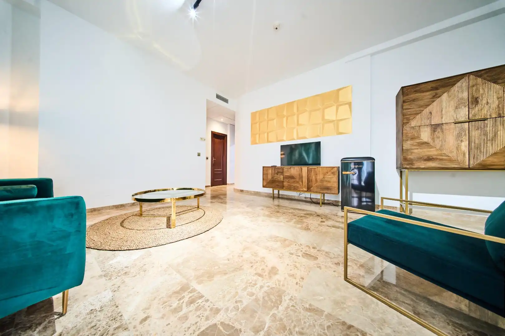 Living room of Buildings for sale in Quesada