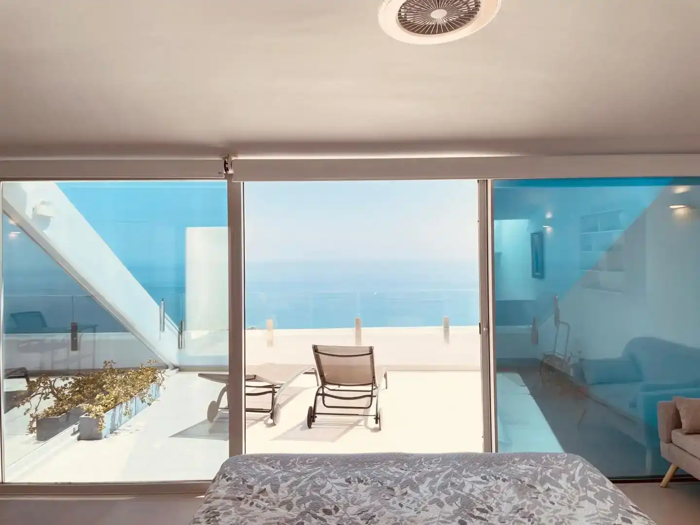 Terrasse von Dachboden zum Verkauf in Benalmádena mit Klimaanlage und Schwimmbad