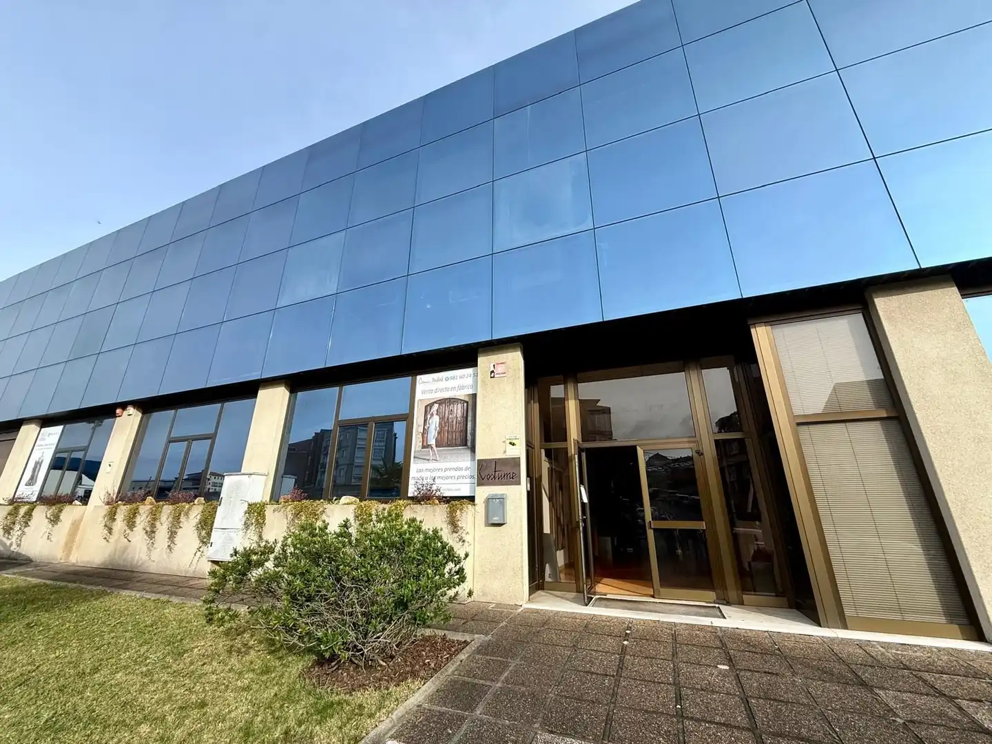 Exterior view of Industrial buildings for sale in Arteixo