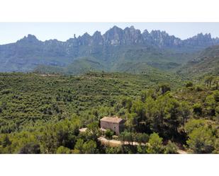 Vista exterior de Finca rústica en venda en Castellbell i el Vilar