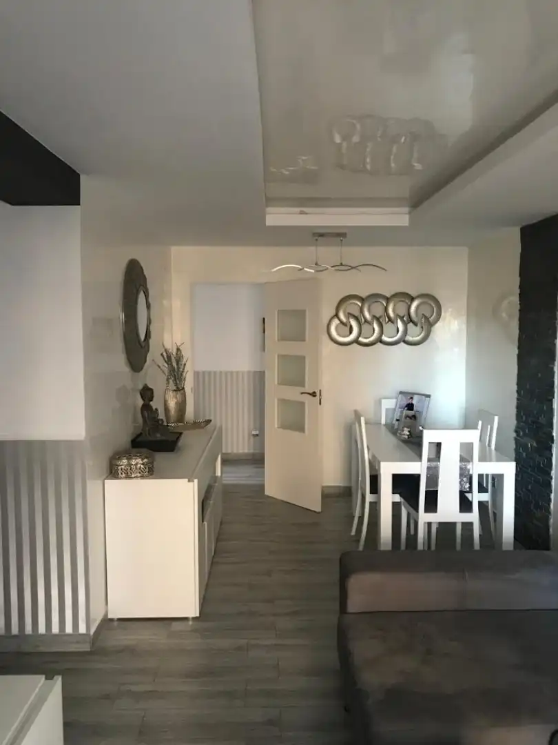 Comedor de Piso en venta en Melilla con Aire acondicionado, Terraza y Amueblado