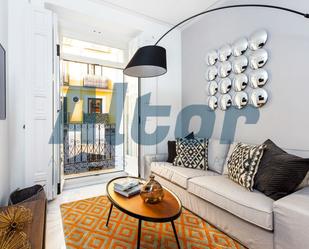 Living room of Flat for sale in  Madrid Capital  with Air Conditioner, Heating and Terrace