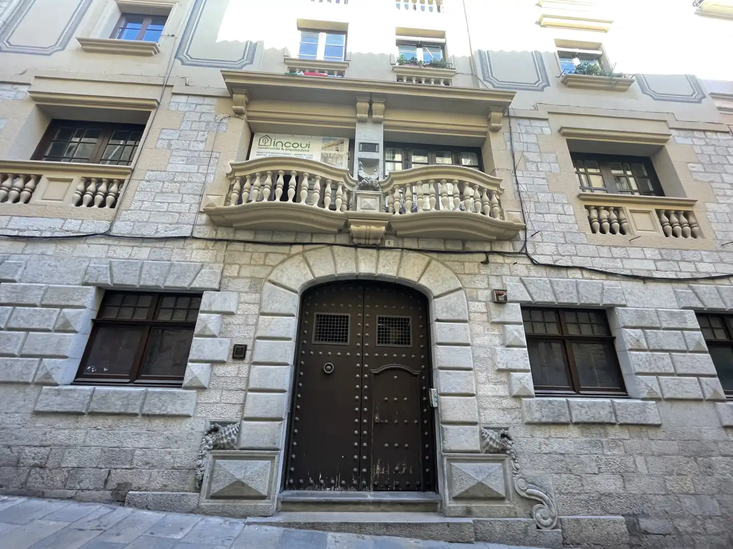 Exterior view of Flat for sale in Girona  with Heating, Furnished and Balcony