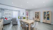 Sala d'estar de Apartament en venda en  Sevilla Capital