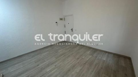 Foto 3 de Piso de alquiler en Avenida Ciudad de Barcelona, Pacífico, Madrid Capital
