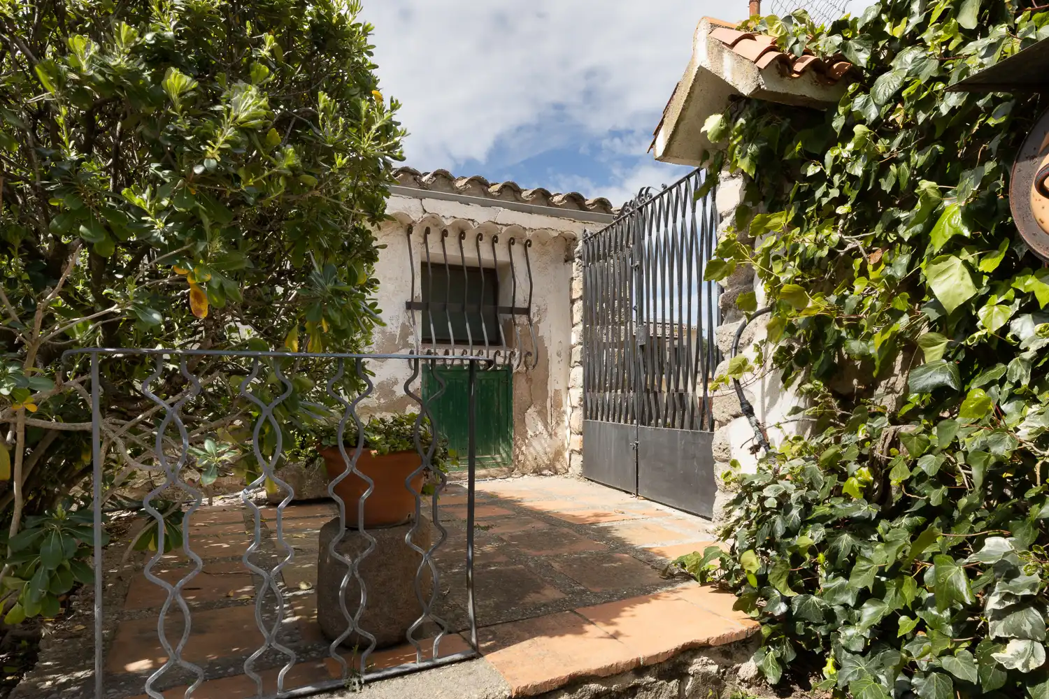 Jardí de Finca rústica en venda en Massanes amb Aire condicionat, Calefacció i Jardí privat