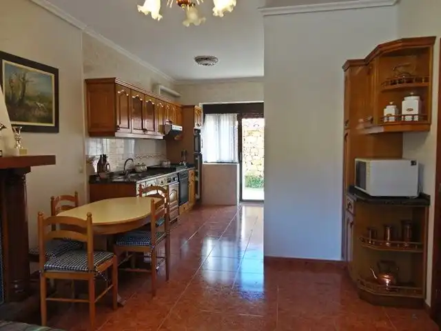 Cocina de Casa o chalet en venta en Cascajares de la Sierra con Trastero y Amueblado