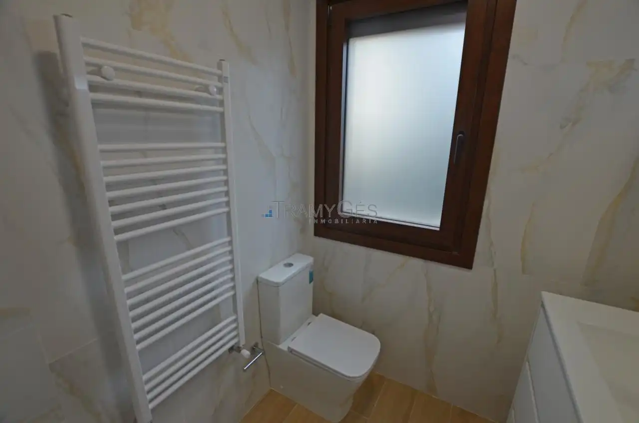 Bany de Casa o xalet en venda en Tomiño amb Calefacció, Jardí privat i Terrassa