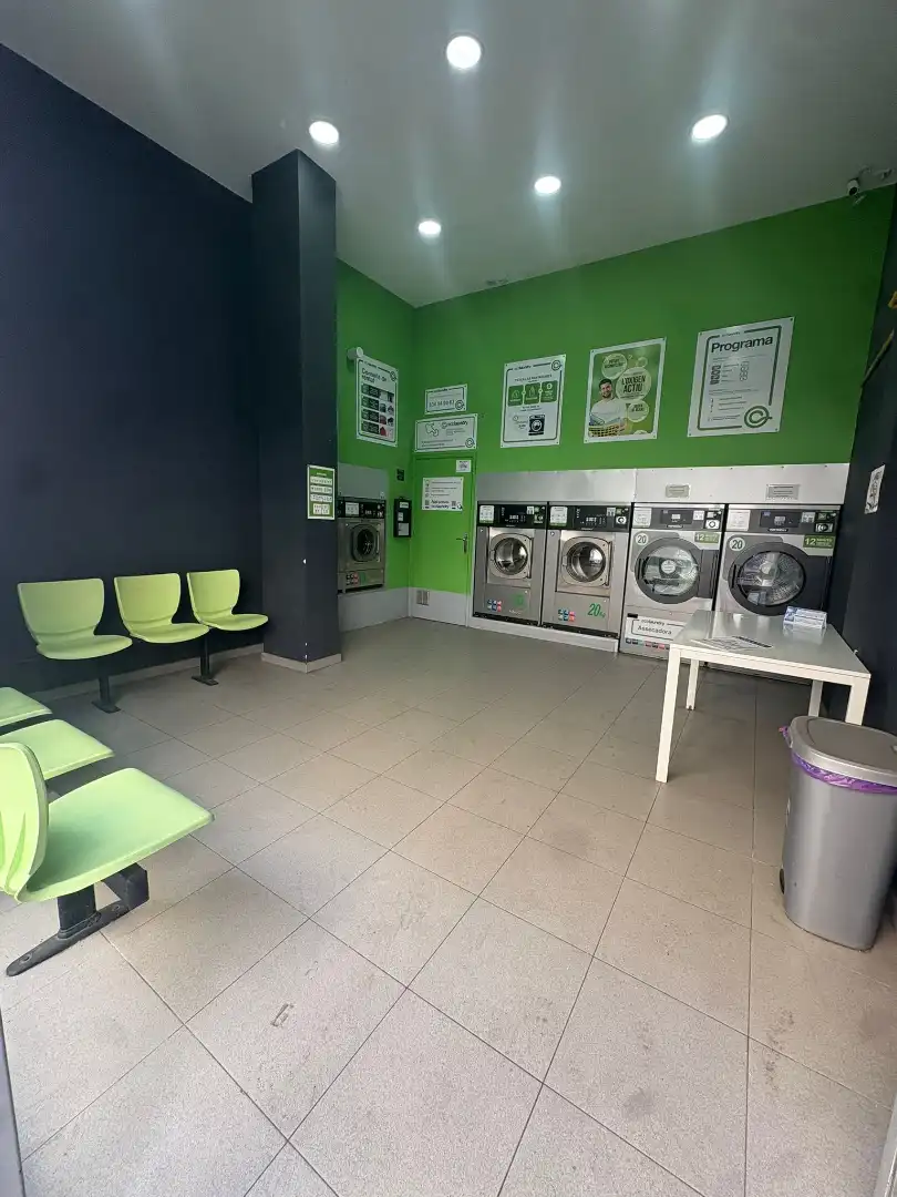 Commercial properties for sale in Carrer del Farell, Hostafrancs