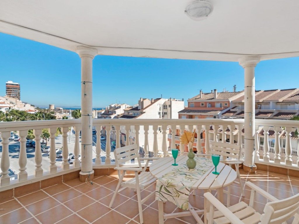 Apartament en venda a Calle Sant Bartolomeu, Campello Playa