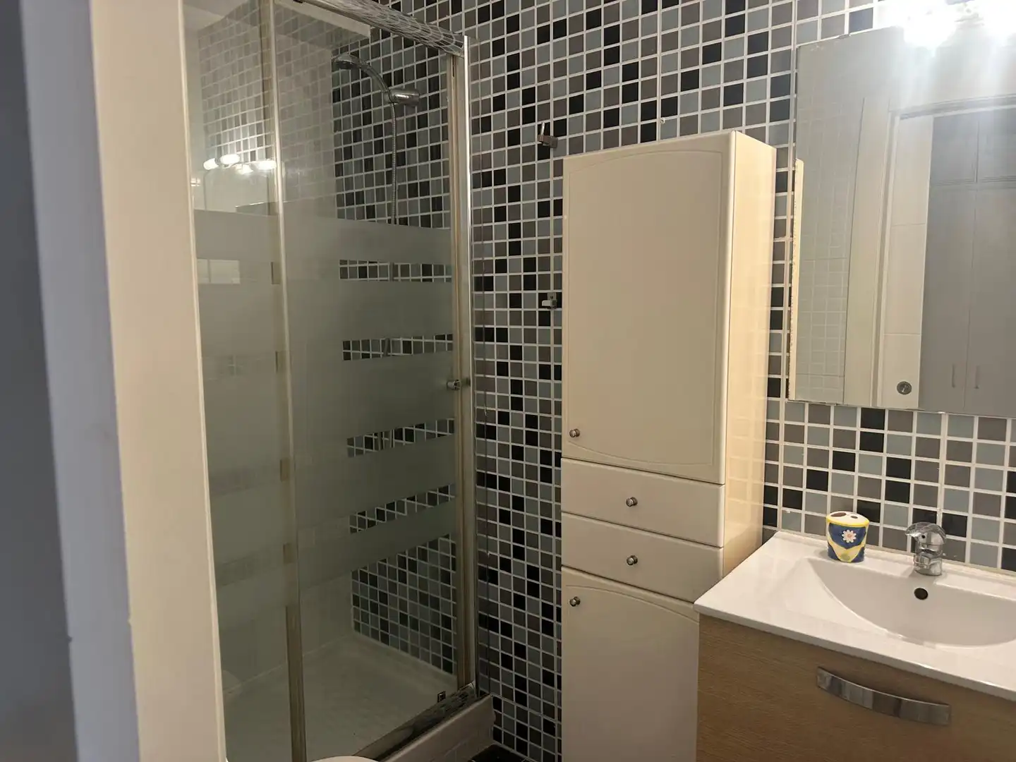 Baño de Piso de alquiler en Getafe con Aire acondicionado, Calefacción y Horno
