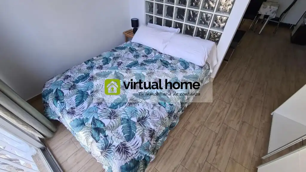 Schlafzimmer von Wohnung zum Verkauf in Benidorm mit Klimaanlage und Gemeinschaftspool