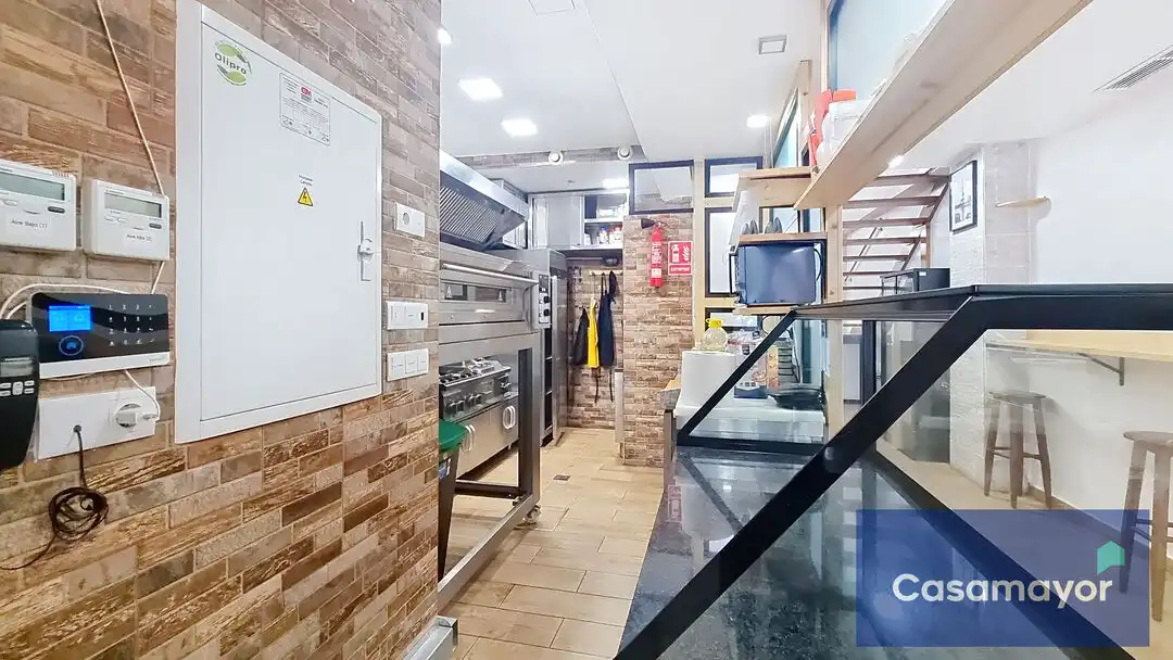 Local comercial en traspaso en Calle del Capitán Segarra, imagen 4