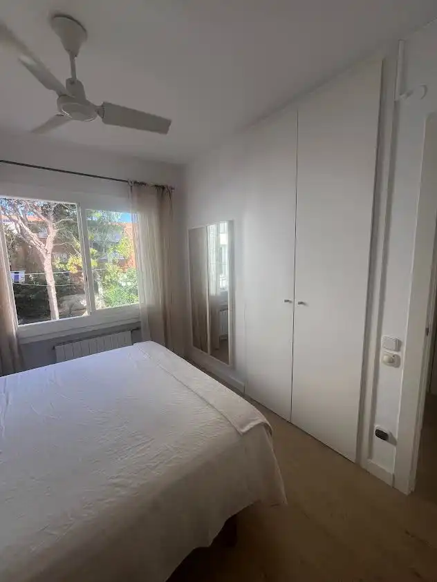 Habitación de Apartamento de alquiler en Sitges con Calefacción, Jardín privado y Terraza