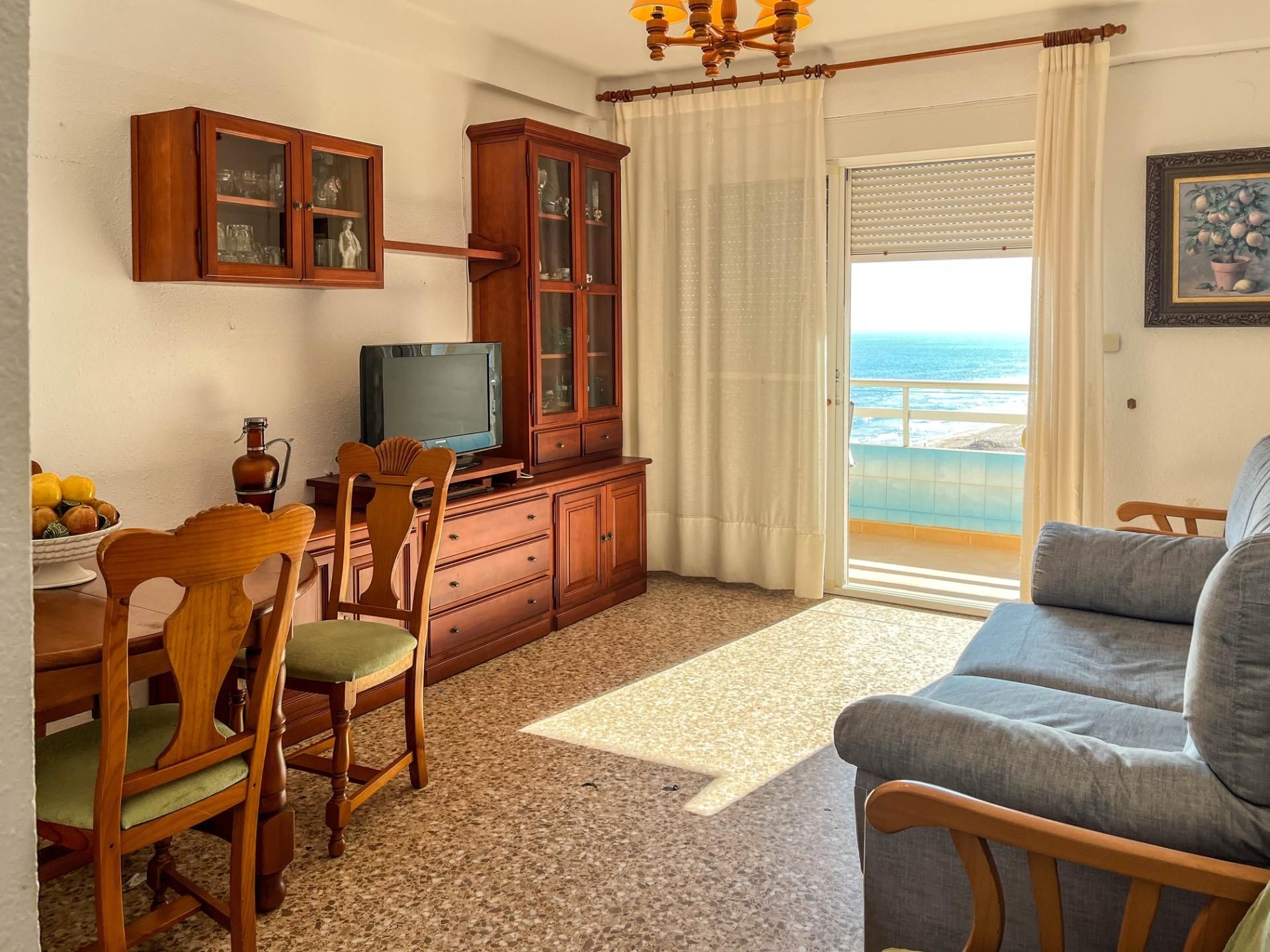 Sala d'estar de Apartament en venda en Sueca amb Jardí privat, Terrassa i Balcó