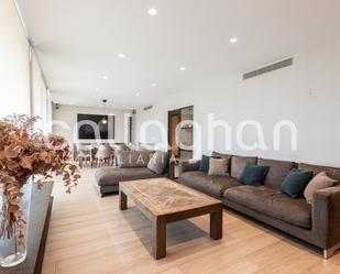 Living room of Flat for sale in  Valencia Capital  with Air Conditioner, Heating and Terrace