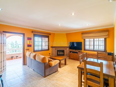Casa amb balcó en venda a DS ATALAYA  Polígono 26 Parcela 1 RIO DE LAS PASADAS. MIJAS (MÁLAGA)