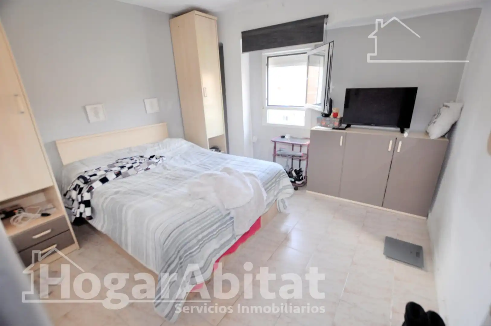 Habitación de Piso en venta en Xirivella con Aire acondicionado, Calefacción y Balcón