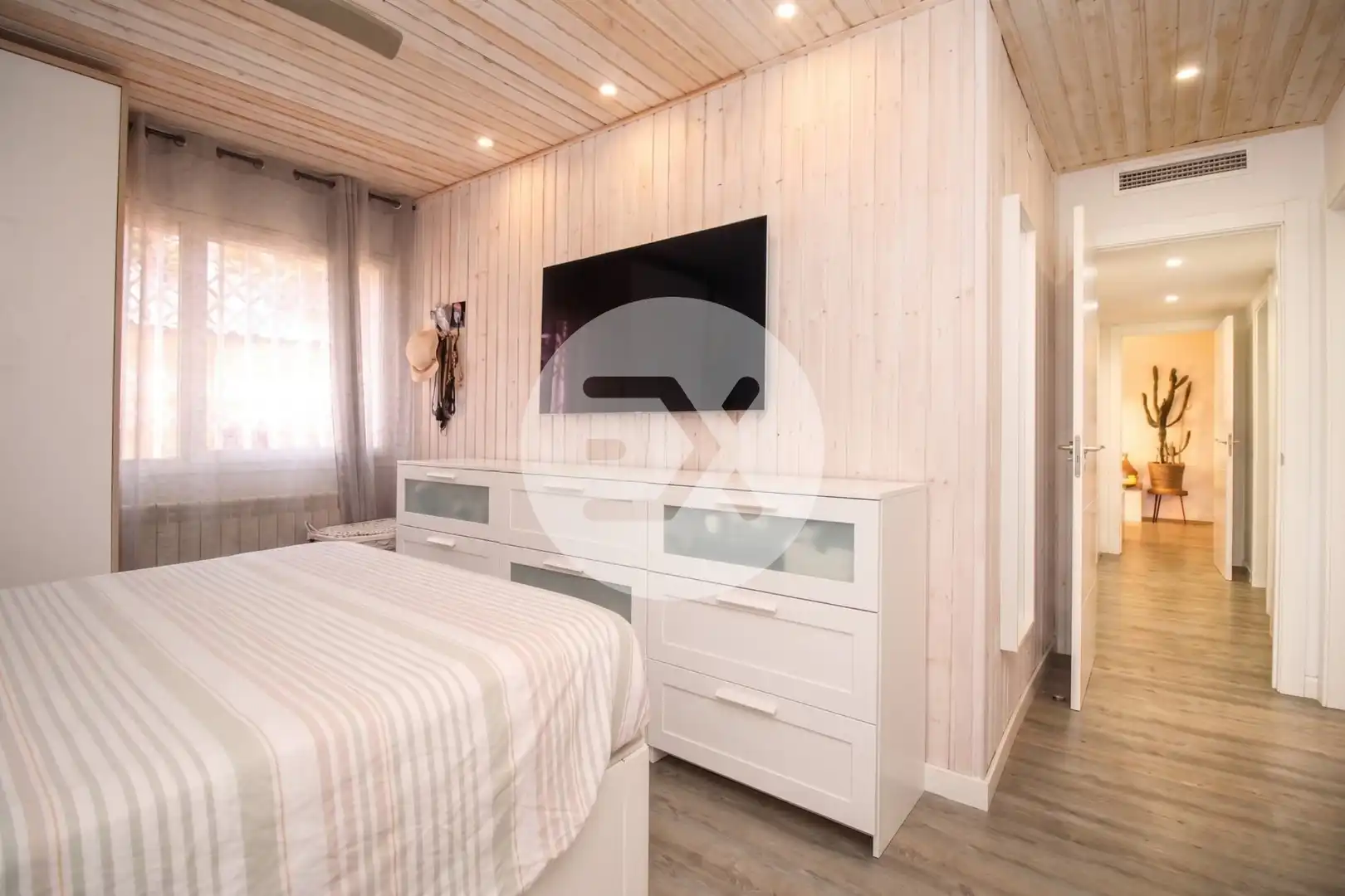 Dormitori de Planta baixa en venda en Castelldefels amb Jardí privat i Parquet