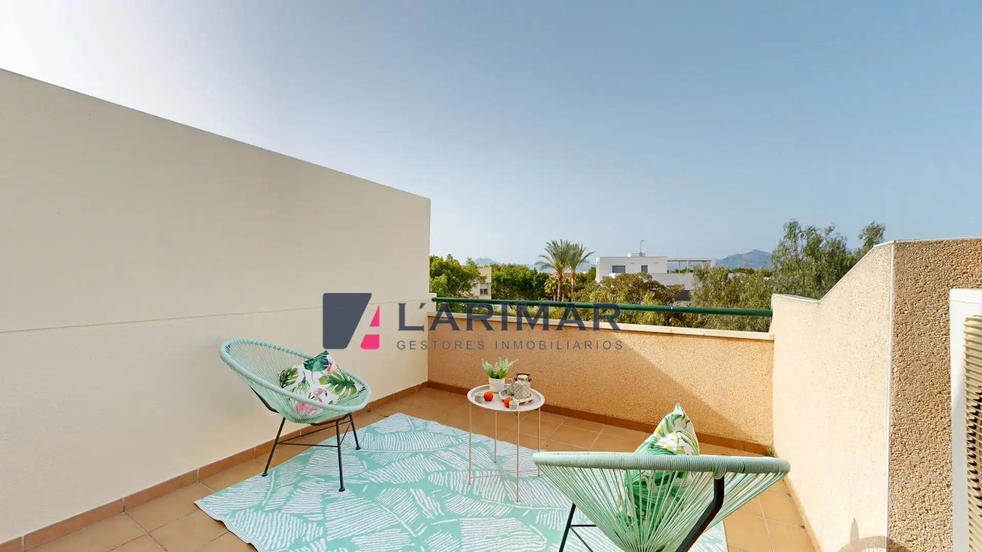 Terrassa de Casa adosada en venda en Alicante / Alacant amb Aire condicionat, Jardí privat i Terrassa