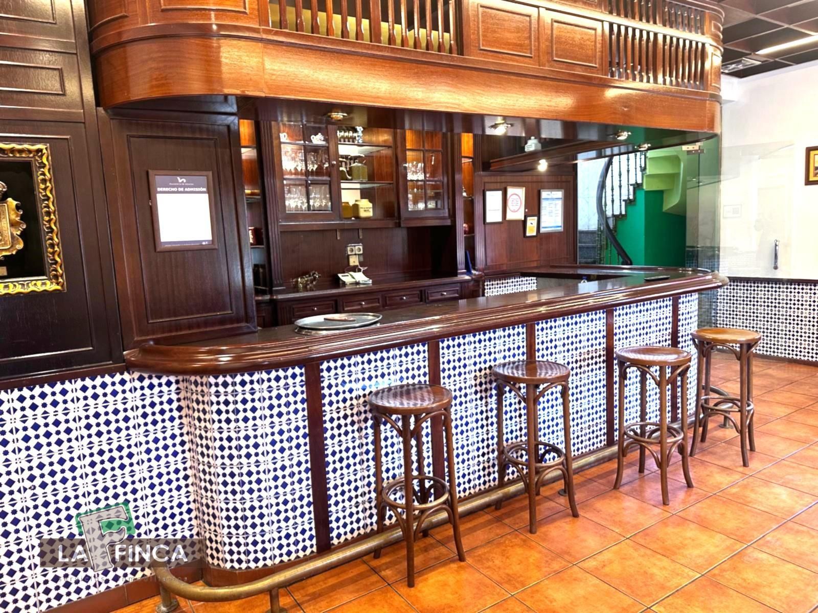 Premises for rent in Siero  with Furnished