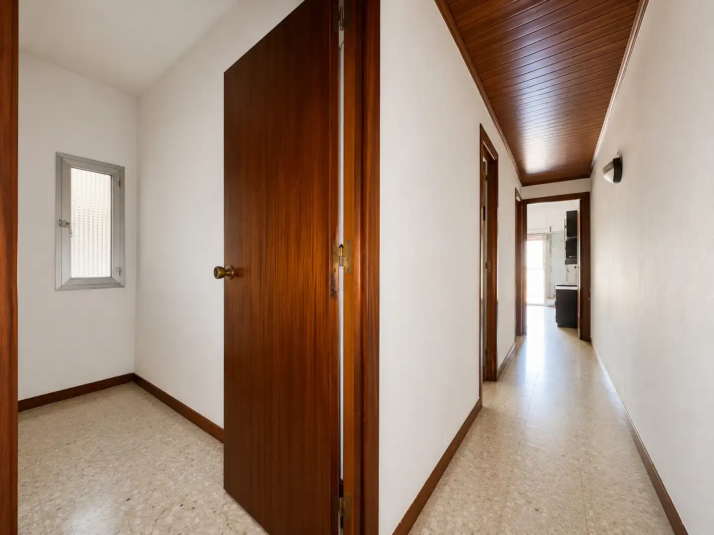 Piso en venta en Esplugues de Llobregat con Trastero y Balcón