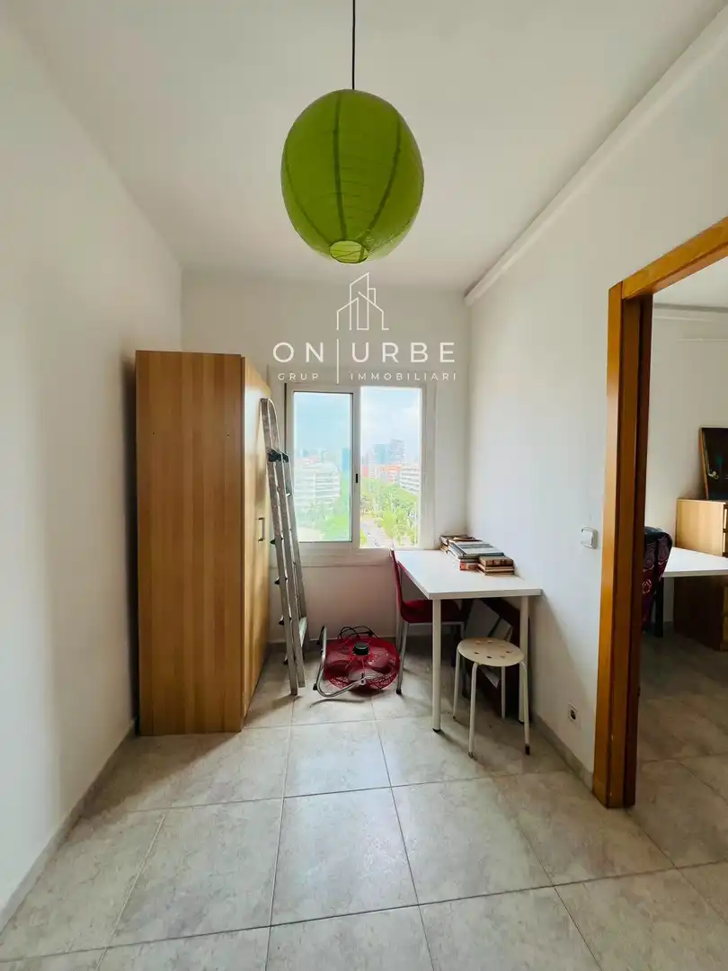 Habitación de Ático en venta en Barcelona con Calefacción