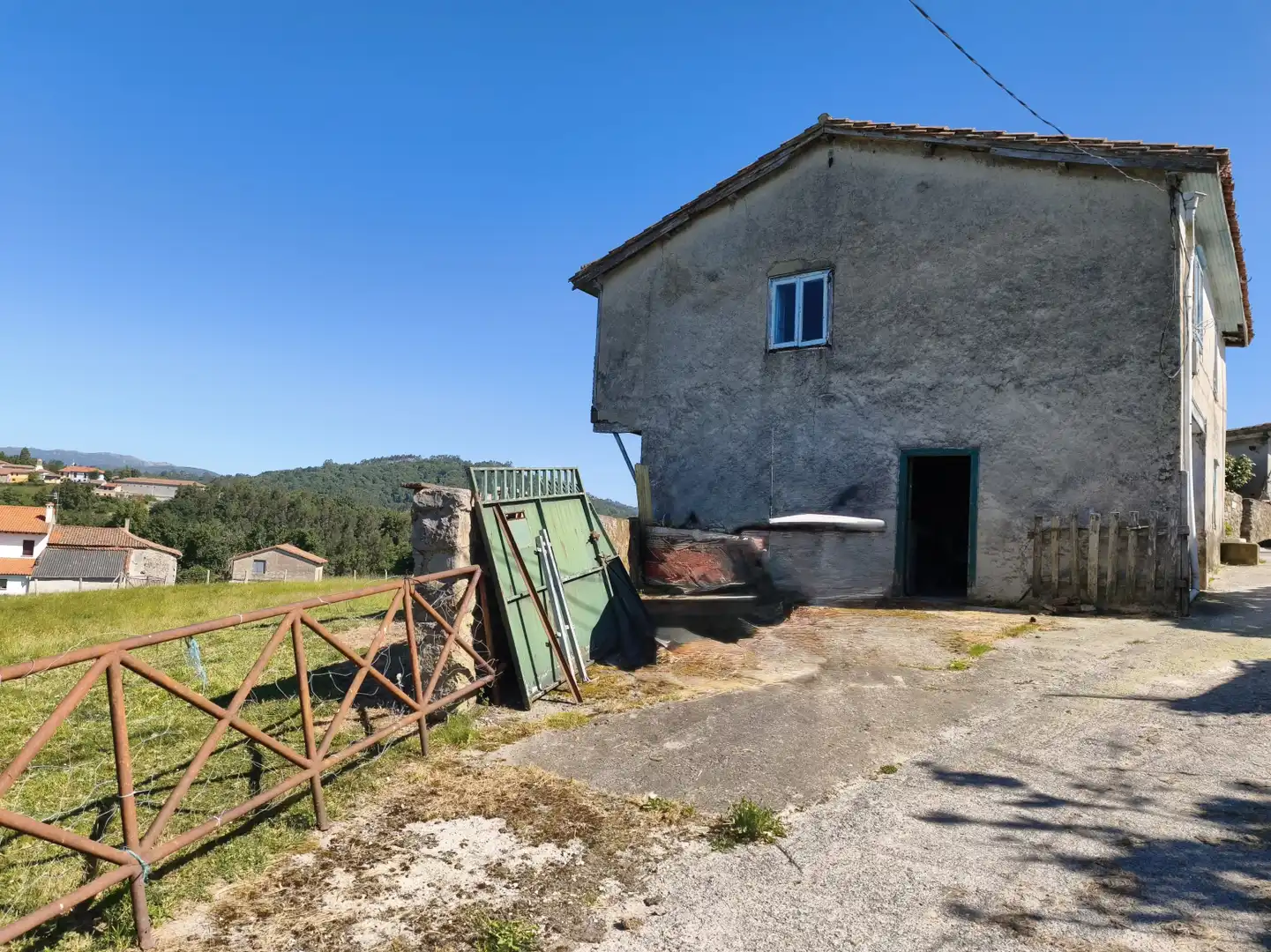 Vista exterior de Casa o chalet en venta en Villaviciosa con Trastero y Balcón