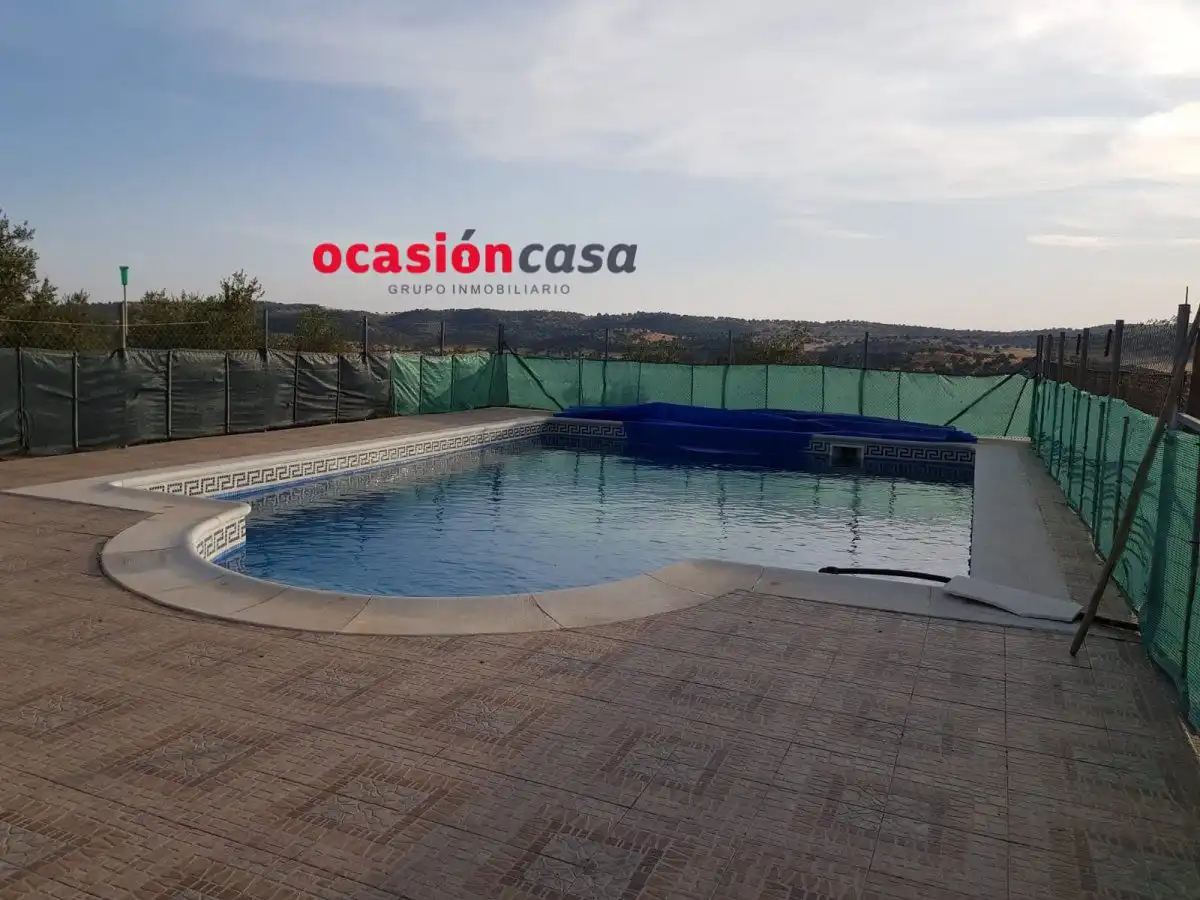 Piscina de Finca rústica en venta en Espiel con Piscina y Amueblado