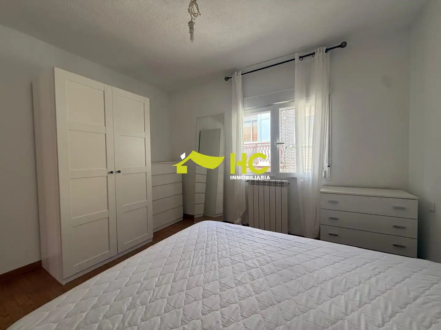 Bedroom of Flat for rent in Villaviciosa de Odón  with Air Conditioner, Heating and Furnished