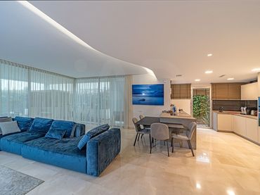 Haus mit Pool zum Verkauf in San Pedro de Alcántara