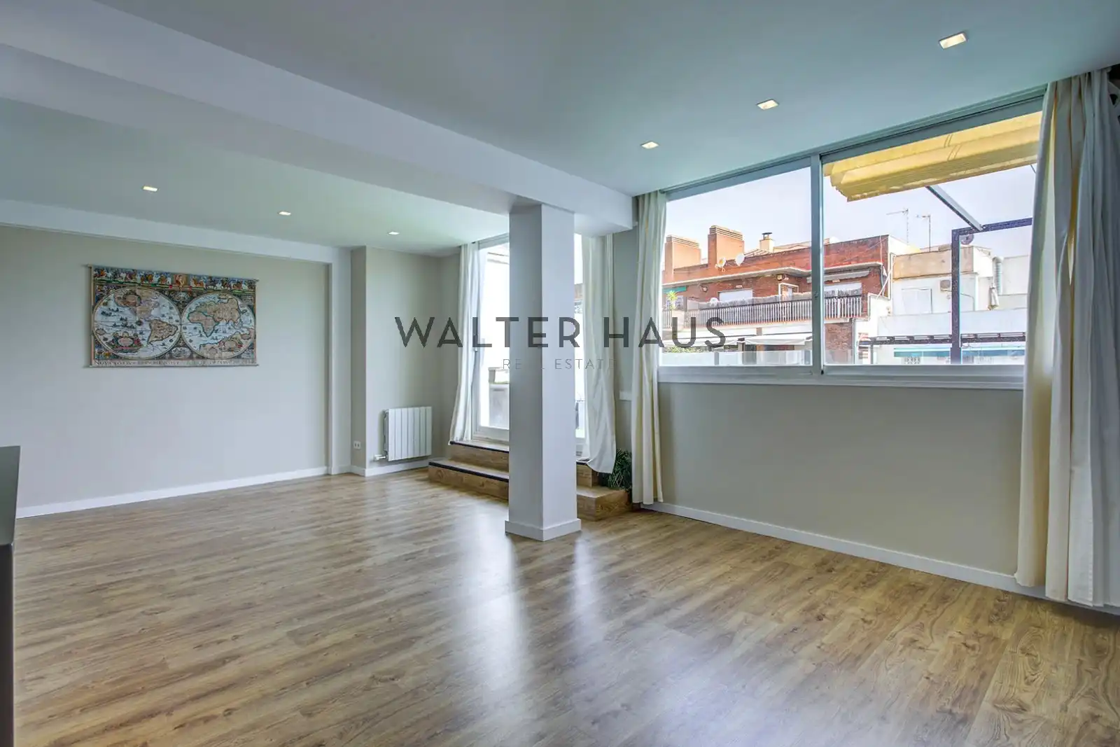Attic for sale in Barcelona  with Air Conditioner, Terrace and Balcony