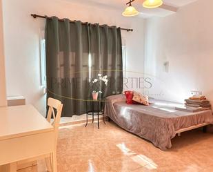 Bedroom of Apartment for sale in Santa Lucía de Tirajana  with Air Conditioner