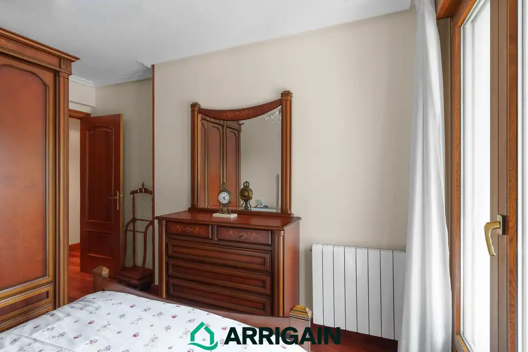 Schlafzimmer von Wohnung zum Verkauf in Hernani mit Heizung, Terrasse und Alarm
