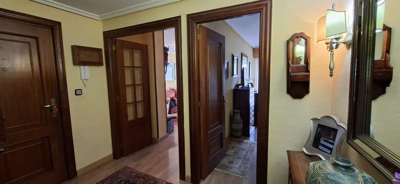 Wohnung zum Verkauf in Torrelavega  mit Heizung, Parkett und Abstellraum