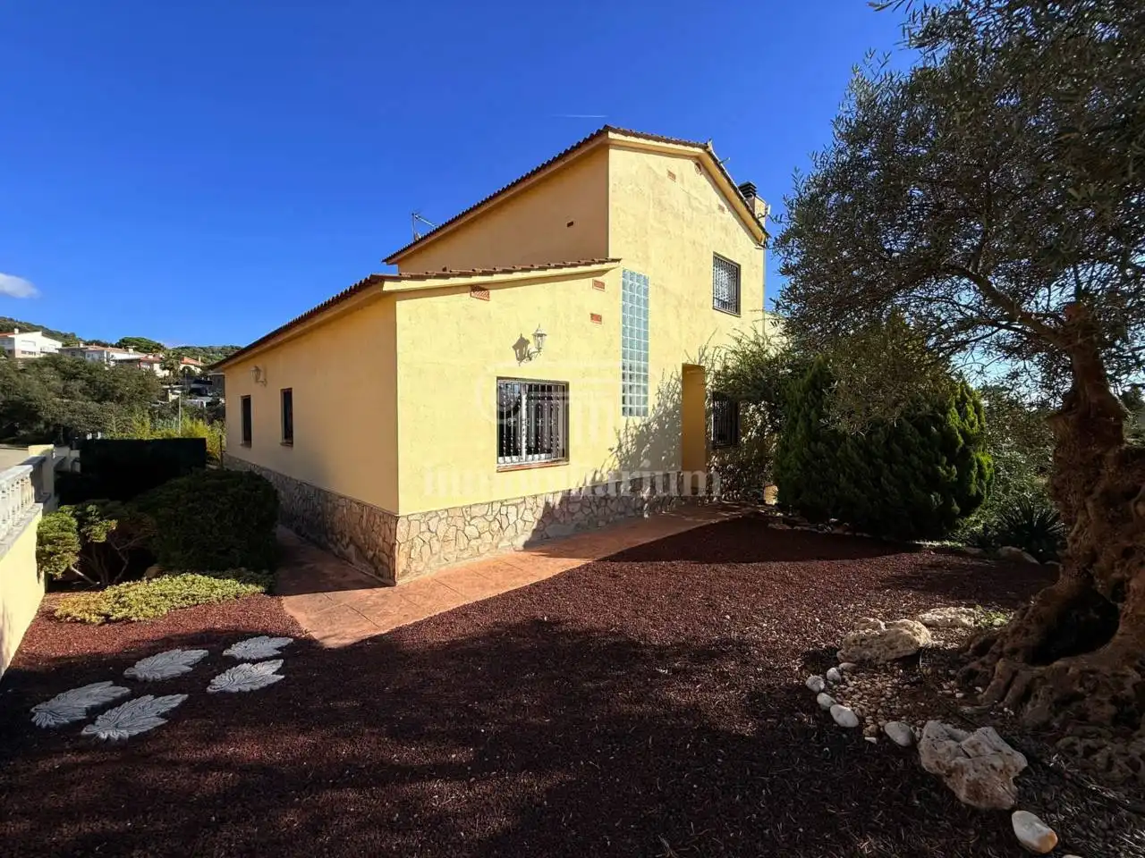 Vista exterior de Casa o xalet en venda en Lloret de Mar amb Calefacció, Jardí privat i Terrassa