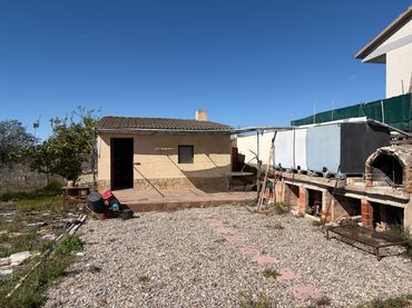 Terreny residencial en venda a Carrer de les Oliveres