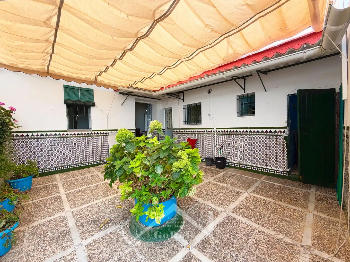 Terraced house for sale in Avenida ANTONIO MACHADO