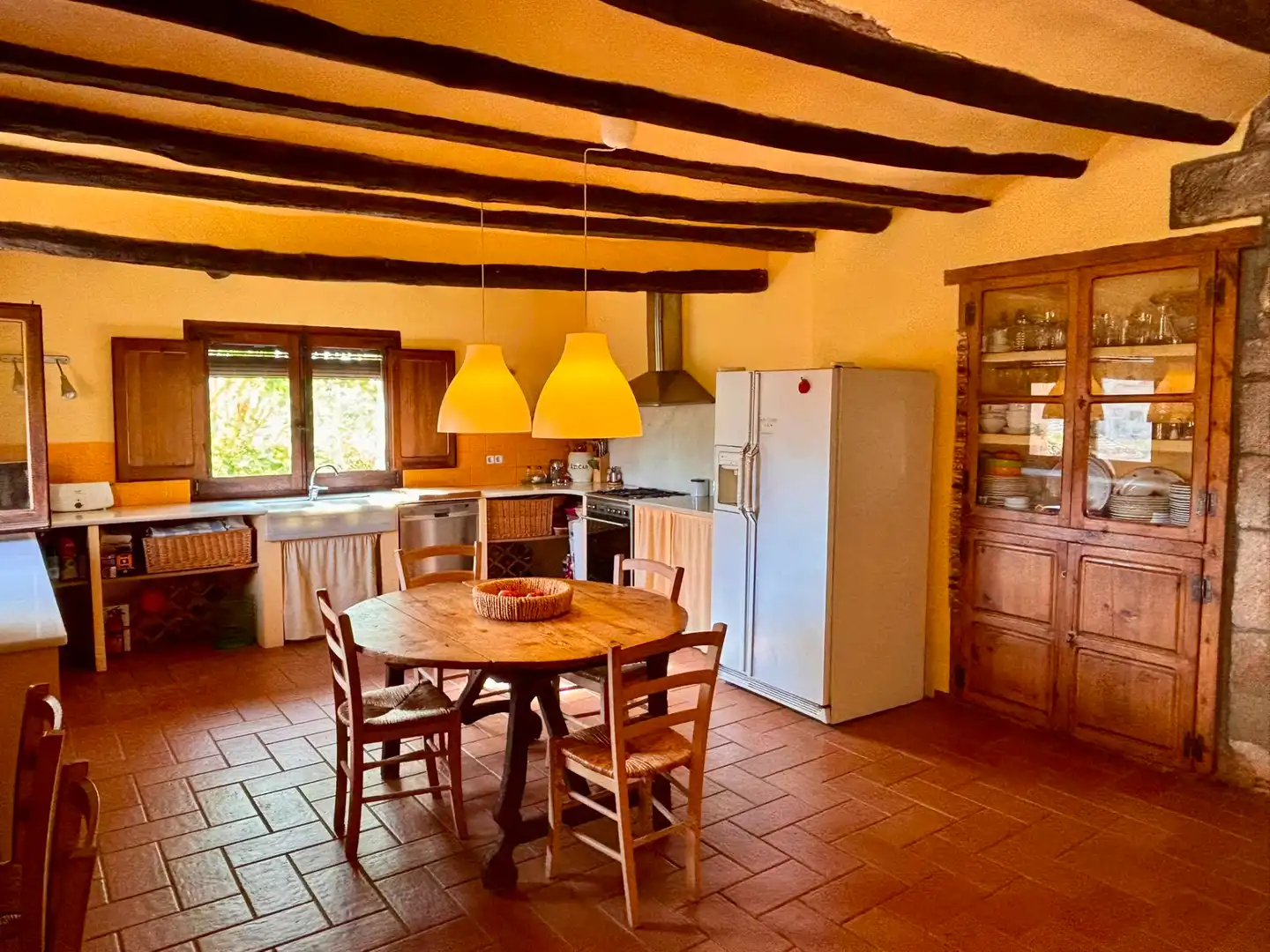 Cocina de Finca rústica en venta en Ilche, Huesca