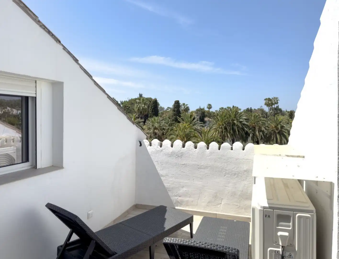 Terrasse von Maisonette zum Verkauf in Marbella mit Klimaanlage, Heizung und Parkett
