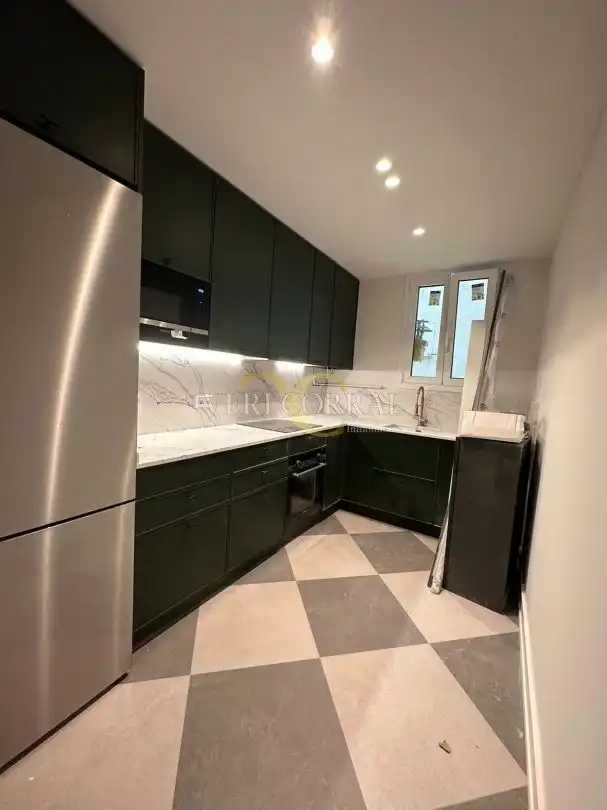 Piso con terraza en venta en Calle de Campoamor, imagen 7